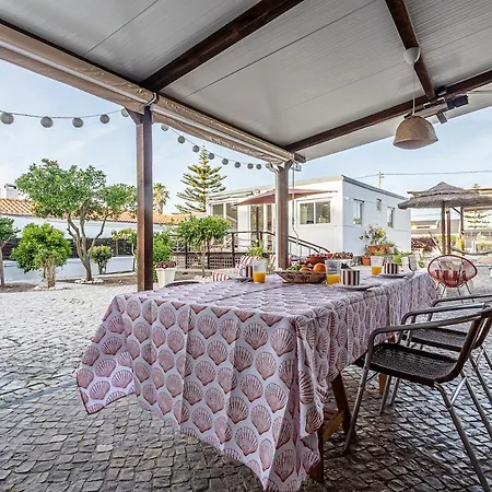 Casa Flores By Hostiva Сasa de vacaciones Aroeira (Setubal)